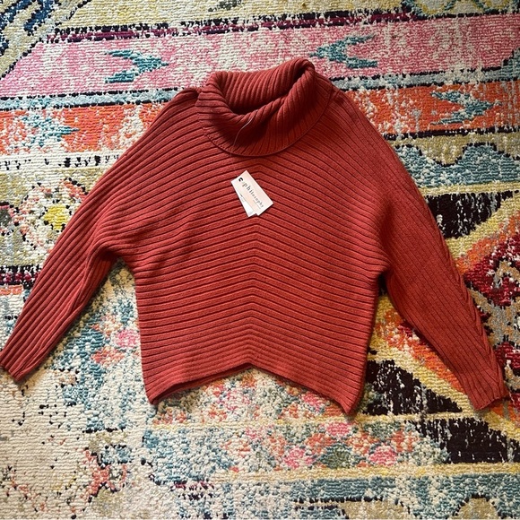 Philosophy Women's Turtle Neck Sweater Rust Red Geometric Size M NWT - Picture 1 of 8
